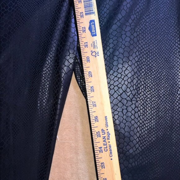 Cherish Women Small Black Snake Skin Reptile Print Faux Leather Legging (U) - Picture 2 of 5